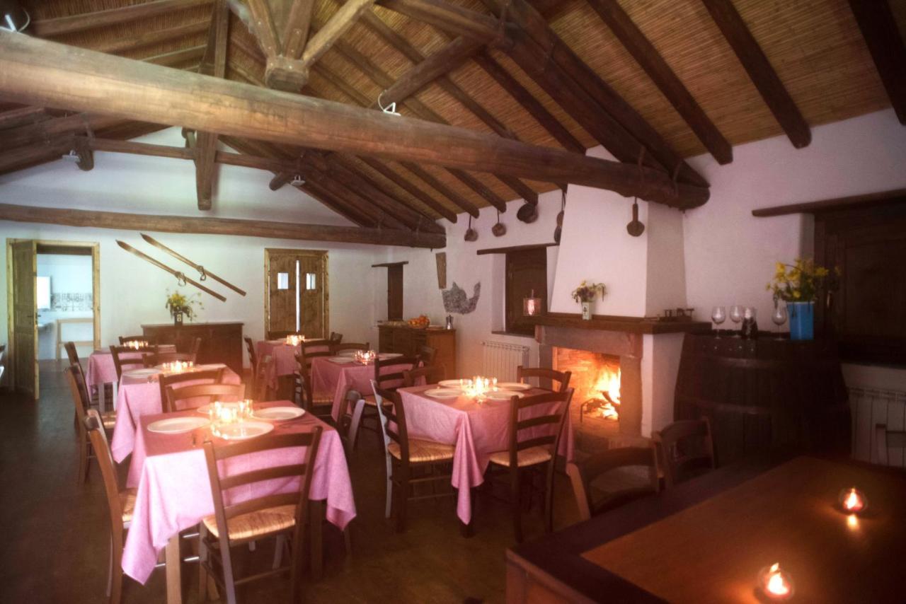 Agriturismo La Caraffara Sull' Etna Puntalazzo Exterior foto